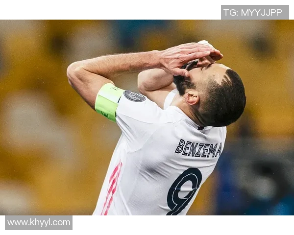 顿茨矿工迎战皇马全力争胜双方球员状态分析与比赛前瞻