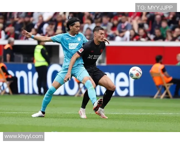 勒沃库森遭遇两连败，客场不敌法兰克福：新赛季的考验与挑战