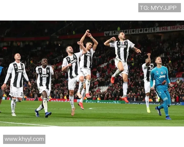 尤文图斯对阵曼联精彩录像回顾及赛后分析10月24日赛事亮点