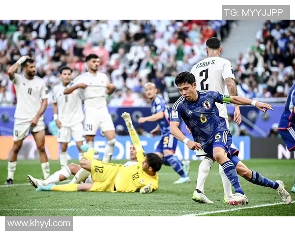 日本队与中国队激战正酣足球比赛现场直播精彩回顾与分析