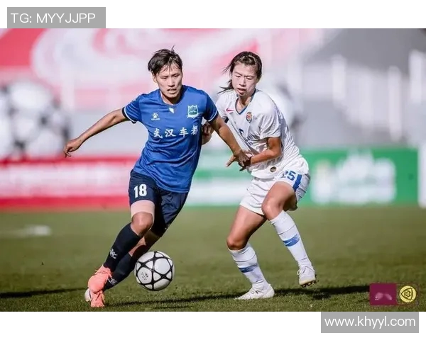 女超联赛焦点战上海女足迎战武汉女足争夺冠军宝座的关键对决 女超联赛焦点战上海女足迎战武汉女足争夺冠军宝座的关键对决