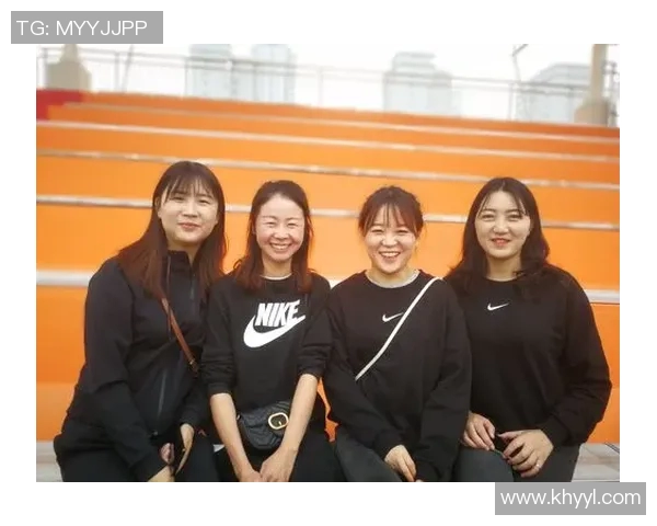 西安小球迷热情直播足球比赛展现青春活力与团队精神