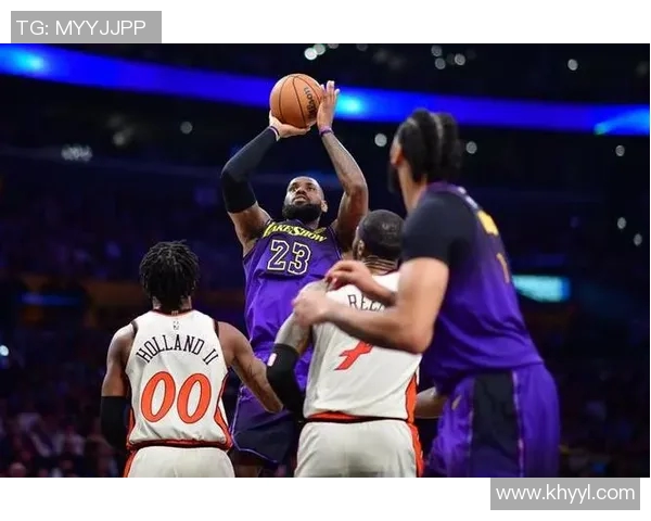 湖人对阵活塞的最新赛况分析与球员表现点评